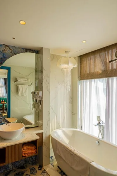 The Moon Boutique Hotel Cat Ba – 照片 3